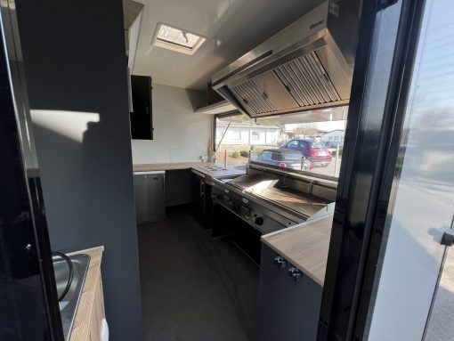 Renault BBQ Food Truck – Bild 7